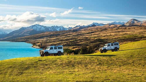 Lake Tekapo: Glaciers, Mountains, and Landscapes Scenic Tour