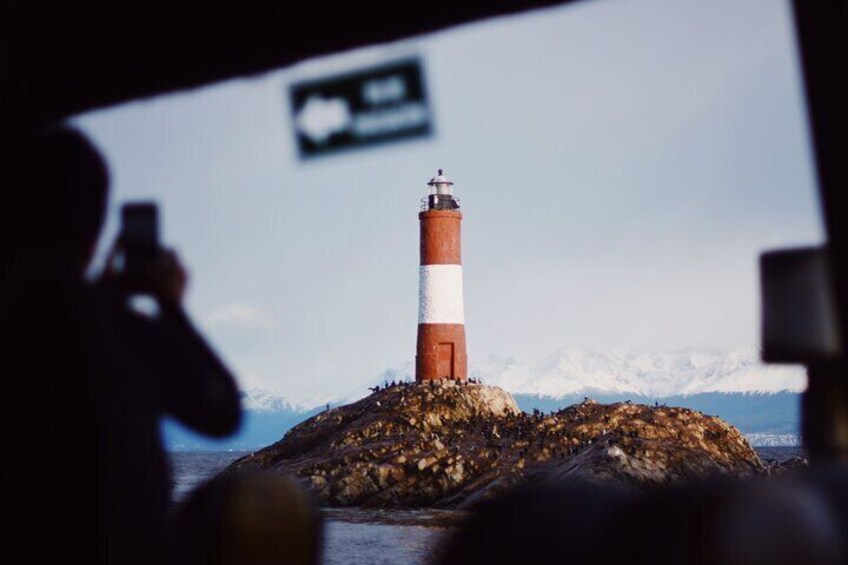 Wolves Birds Navigation and Les Eclaireurs Lighthouse in Ushuaia