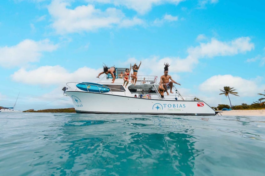 Picture 2 for Activity From Fajardo: Culebra Power Boat Adventure