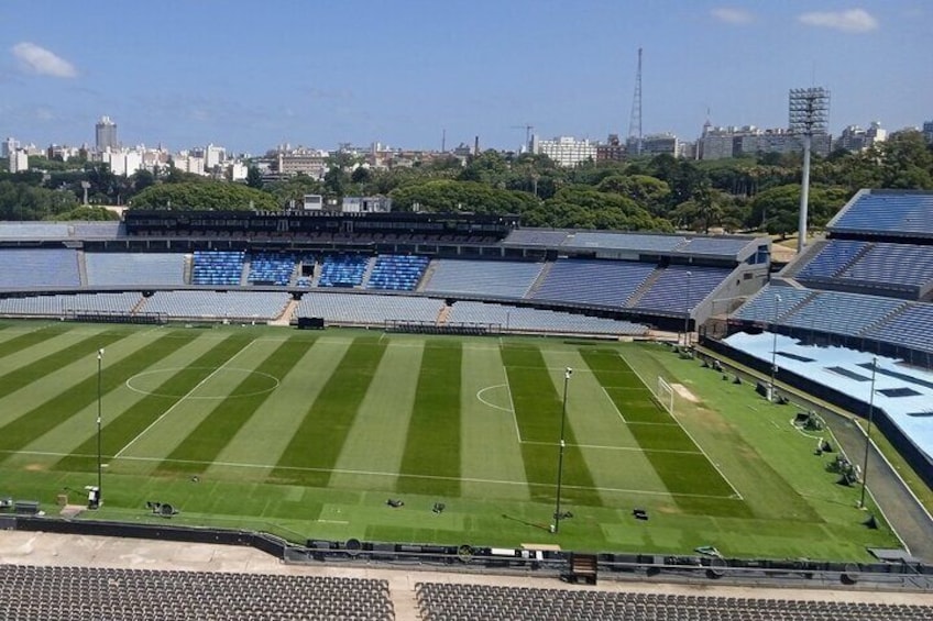 Montevideo Private Tour with a Local – Discover City Gems