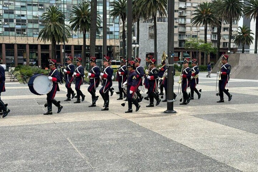 Private Tour in Montevideo with a Local – Urban Heart Tours