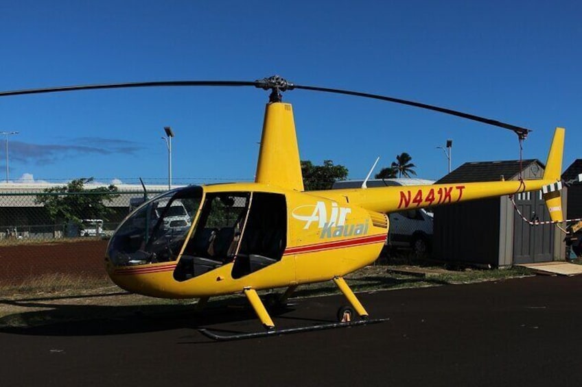 R44 Private Tour of Kauai Doors ON