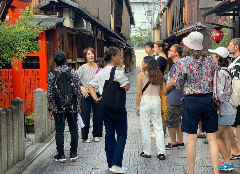 Picture 8 for Activity Gion Guided Walking Tour: Discover the World of Geisha