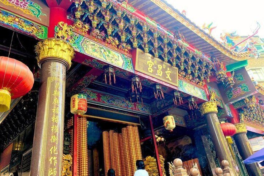 Taipei Wen Chang Temple (Shuanlian Market)