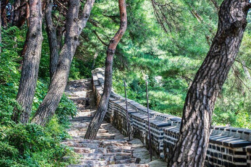 UNESCO Namhansanseong, Royal Tomb & Icheon Tour fr Seoul(EG Tour)