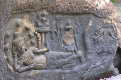 Siem Reap: Kbal Spean und Banteay Srey Tempel Tagestour