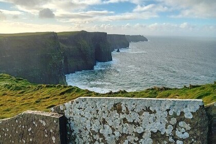 Cliffs of Moher and Wild Atlantic Way Private Tour: From Dublin