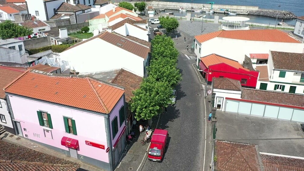 Rabo de Peixe and Farmer's Market Tour