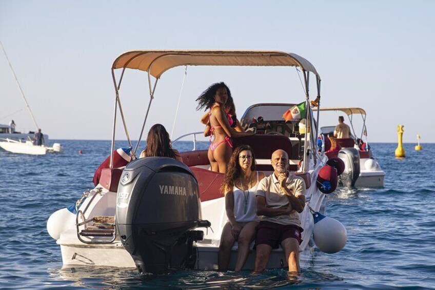 Exclusive Boat Party Experience