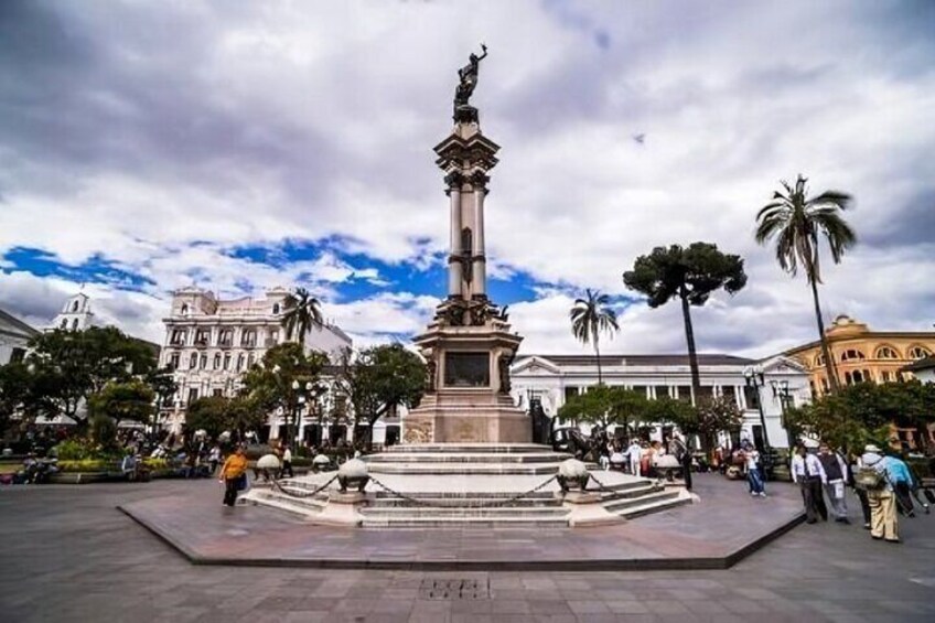 Private Walking Tour of Quito With A Guide