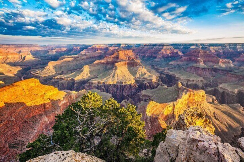 Private Desert Island Tour to Grand Canyon