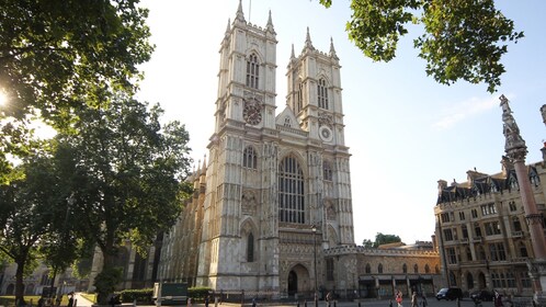 Ganztägige Panoramatour durch London mit Driver Guide