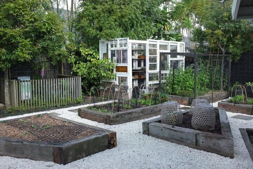 Full Day Private Garden and Sculpture Tour in Auckland