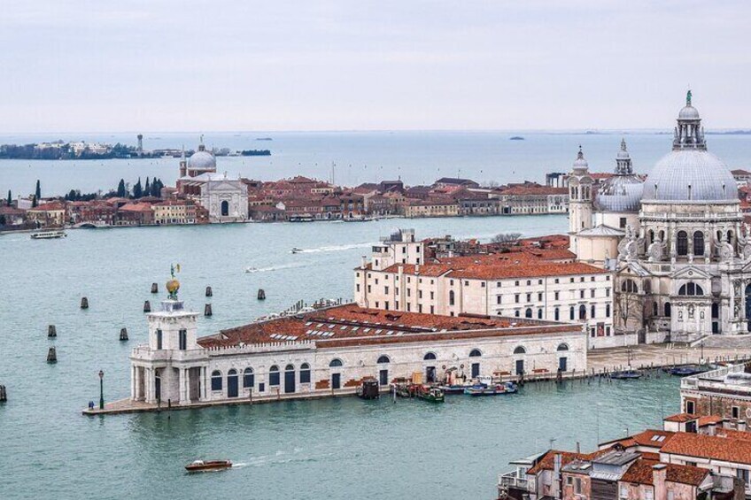 Day trip to Venice by ship with free bus transfer to port