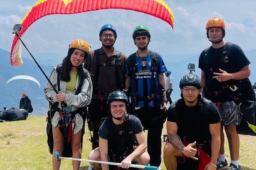 Paragliding to mountains of Medellin 