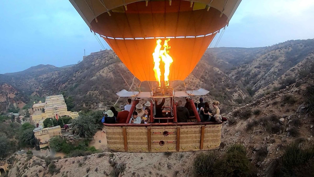 Picture 7 for Activity Jaipur: SkyWaltz Hot Air Balloon Safari