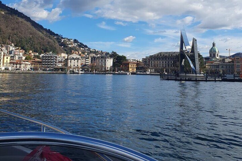 1-Hour Private Boat Tour of Lake Como With Skipper