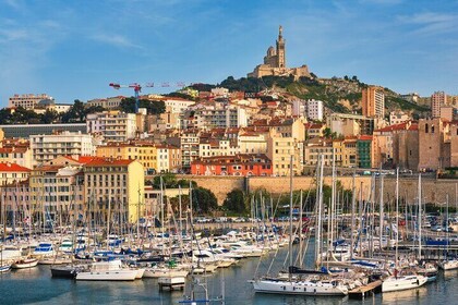 Marseille Scavenger Hunt and Highlights Self-Guided Tour