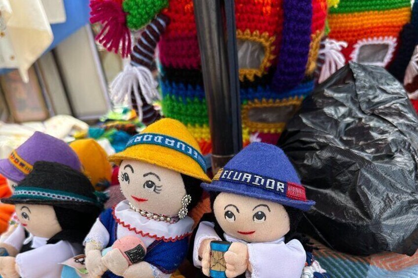 Otavalo Market Tour of Andean Culture and Indigenous Crafts