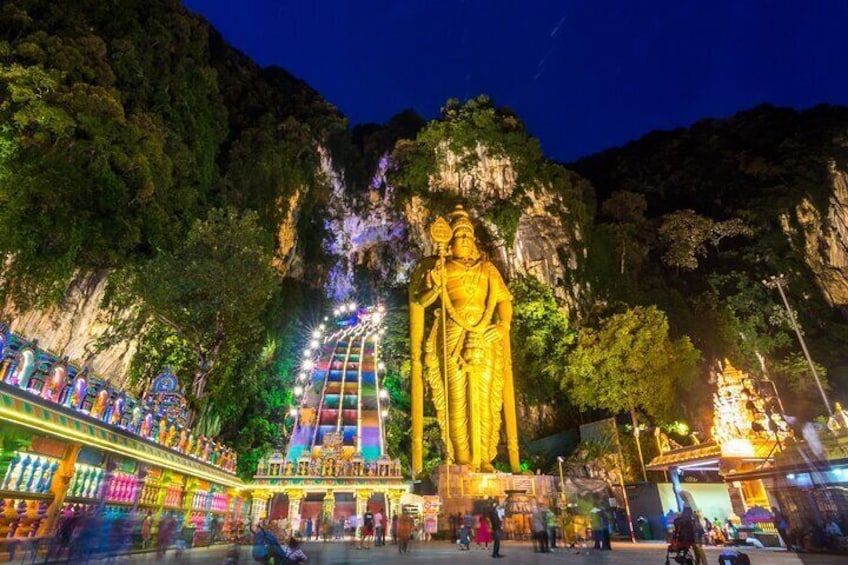 Private Night Tour Batu Caves and South Indian Dinner