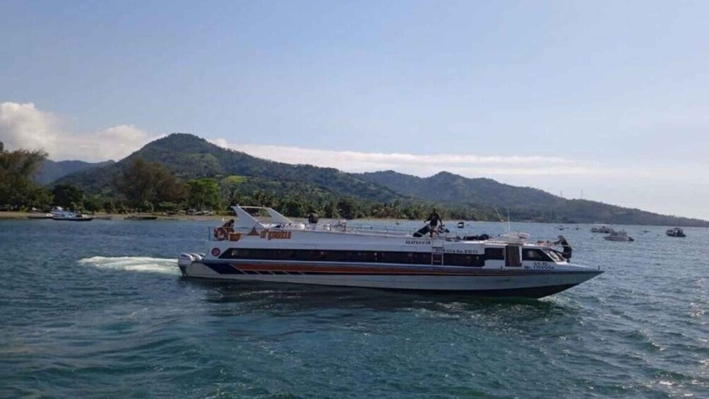 Picture 8 for Activity Nusa Penida: Express Boat to/from Gil Air, Trawangan, Lombok