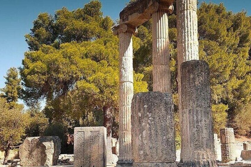 Corinth Canal and Ancient Olympia Private Trip from Athens 