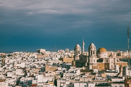 Cadiz Highlights Private Bike Tour With A Guide