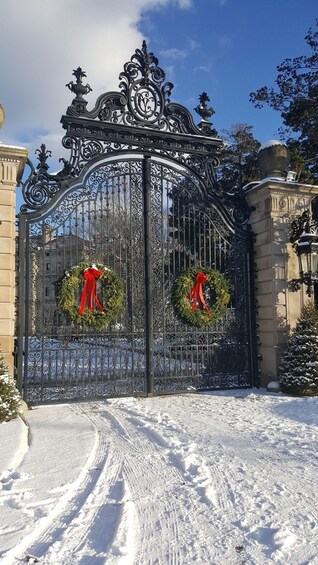 Picture 1 for Activity Providence: Christmas at the Newport Rhode Island Mansions