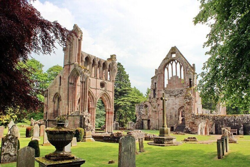 Edinburgh & Scottish Borders Online Travel Guide