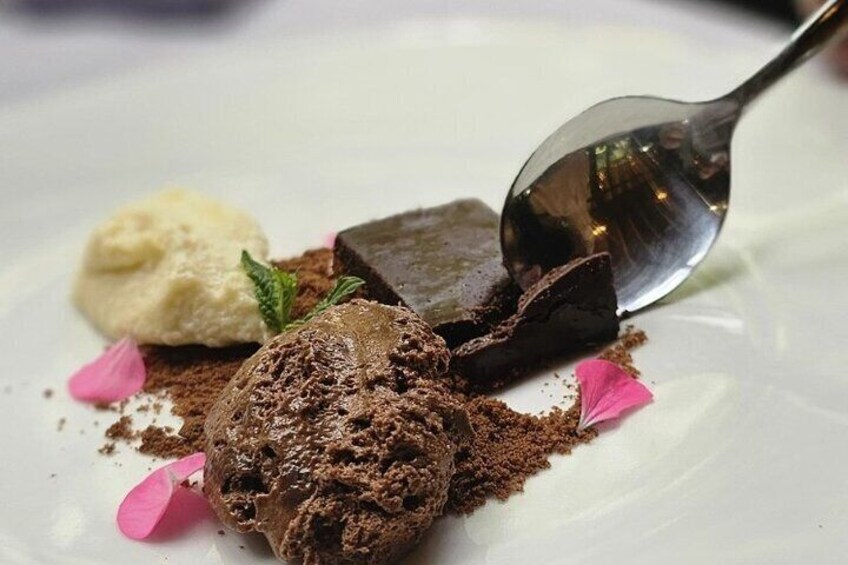 MICHELIN Guide
Recommended Restaurant