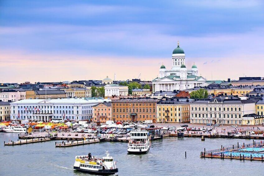 Helsinki Old Town Highlights Private Walking Tour