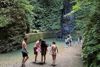 1 Day Yoshino Tour get Out to the Cool of the Countryside