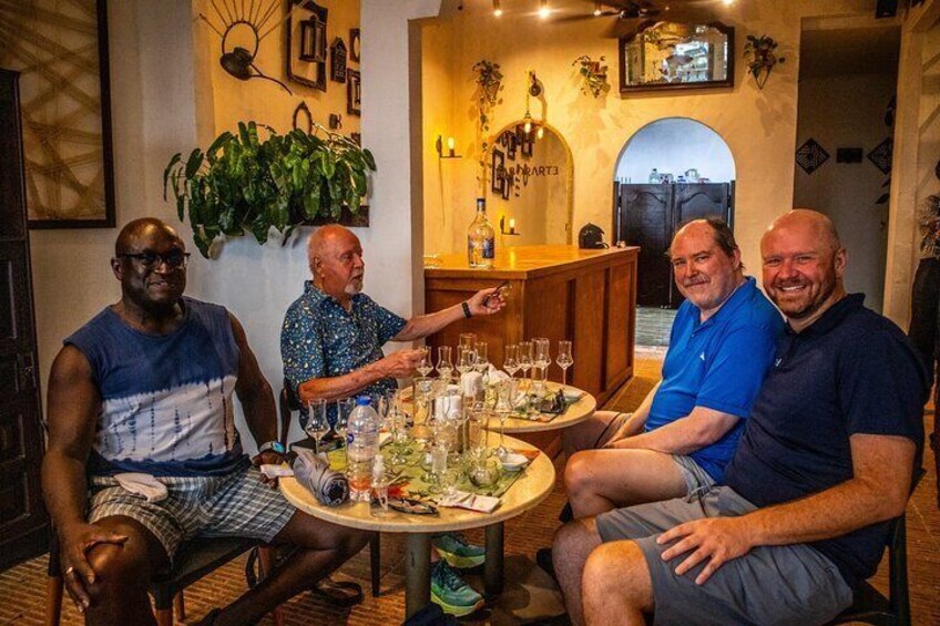 Exclusive Rum and Artisanal Chocolate tasting in Cartagena