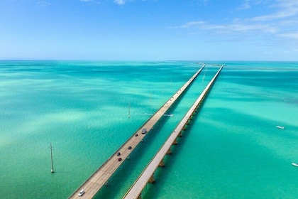 Miami to Key West Return with Optional Hotel Pick up