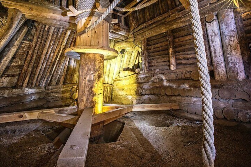 UNESCO Underground Boat Expedition and Salt Mine Tour from Krakow