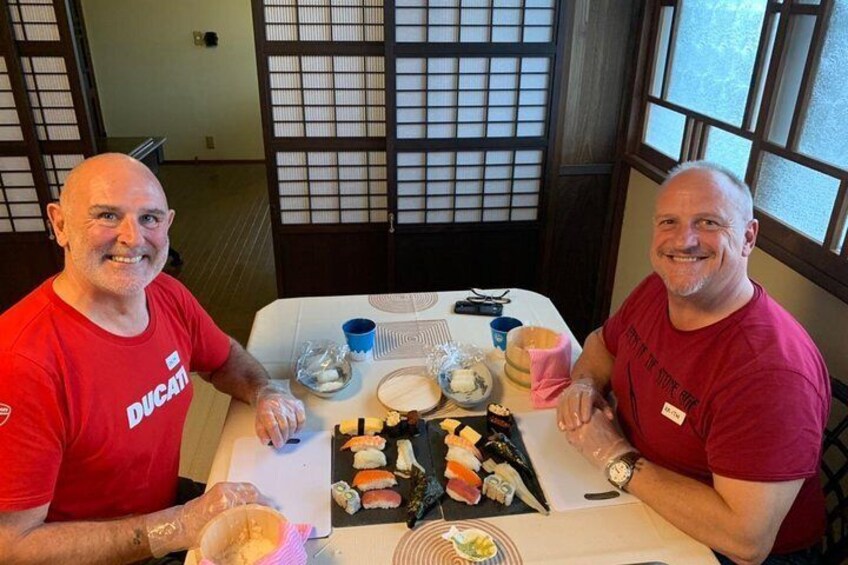 View of Mt. Fuji is good! Sushi making experience class