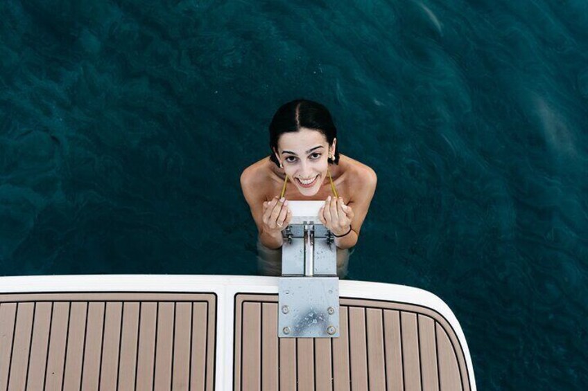 Milos: Private Cruise— Kleftiko, Sarakiniko & Poliegos