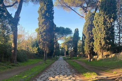 Appian Way: Private Walk in emperors’ footsteps with an architect