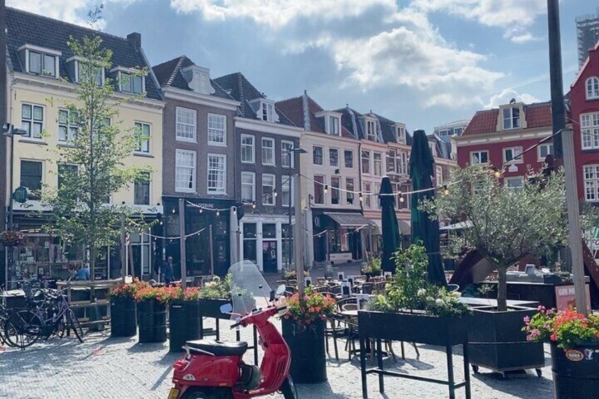 Escape the City Game and City Walking Tour of Utrecht 