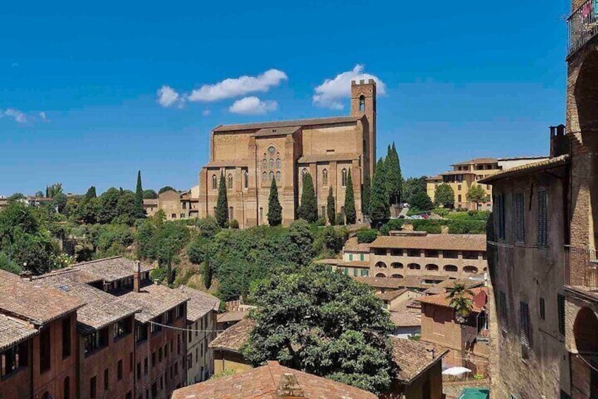 A Self Guided Audio Tour of Siena the Unique Tuscan Town