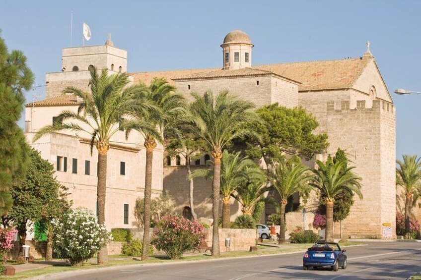Alcudia 90 Minutes Guided Walking Tour