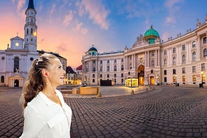 Vienna Historic Centre: City Walk with Audio Guide on your Phone