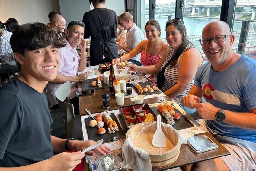 【NEW!】Sushi Making Cooking Class & Asakusa Local Tour in Tokyo!!