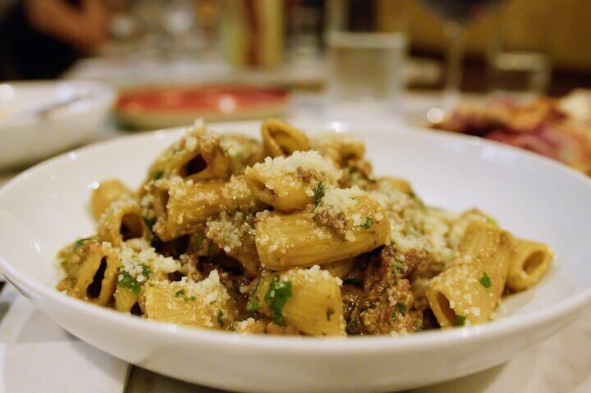 Come eat with us! Your tastebuds will Thank you later
