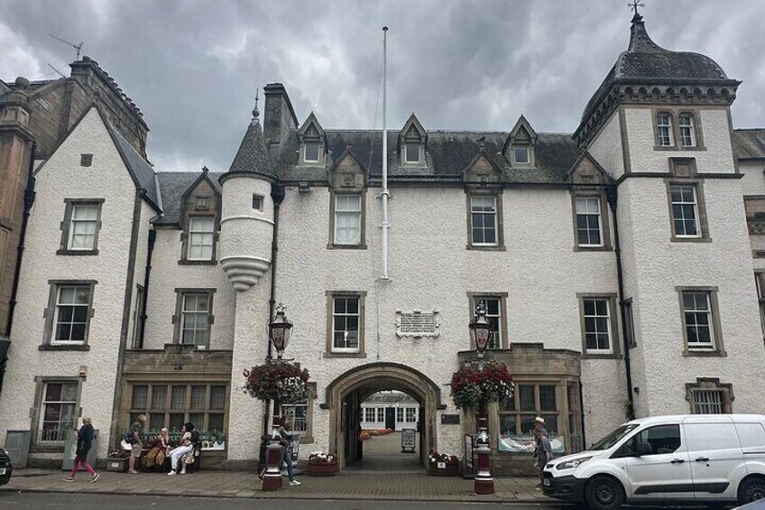 Private Traquair House, Dawyck Gardens and Border Day Tour