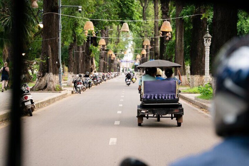 Traveling in style with our amazing tuk tuks!