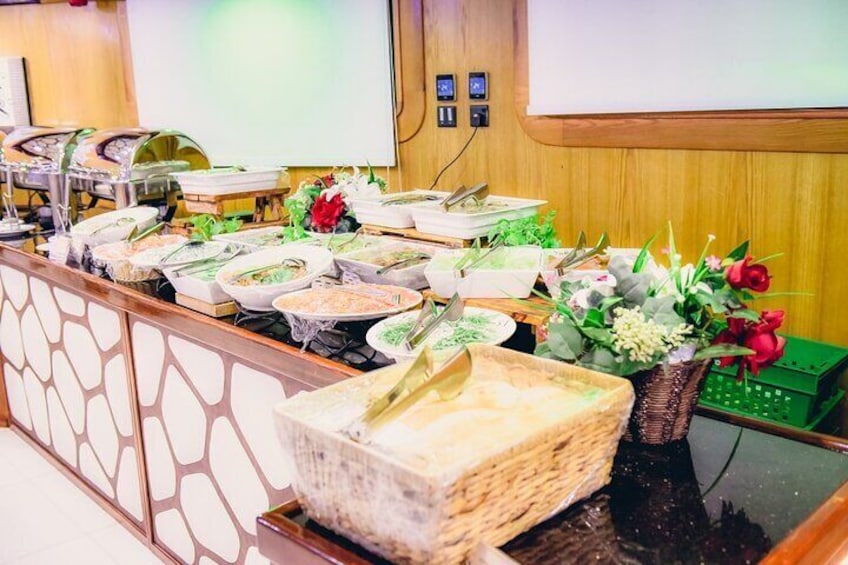 Luxury Lotus Cruise with Five Star International Buffet