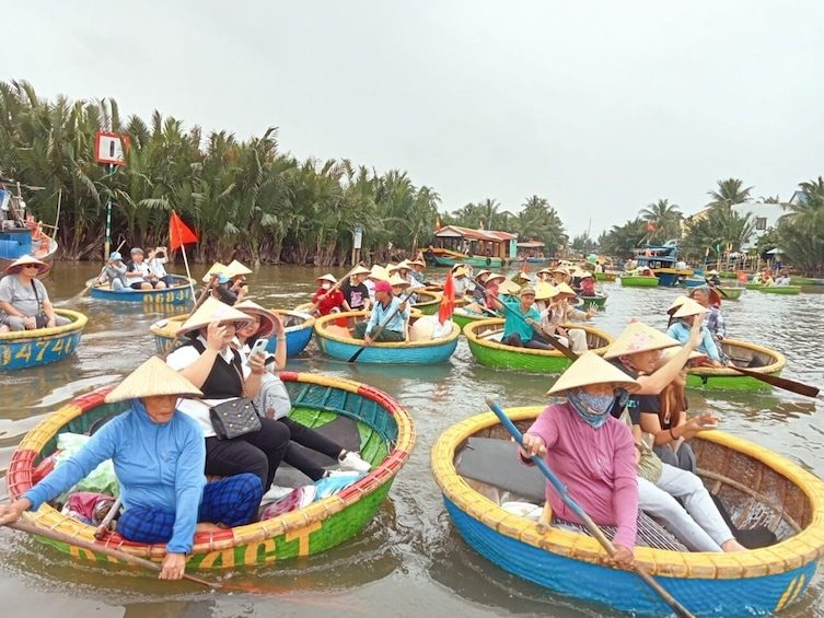 Coconut basket boat, Hoi An by night with lantern boat ride, night market