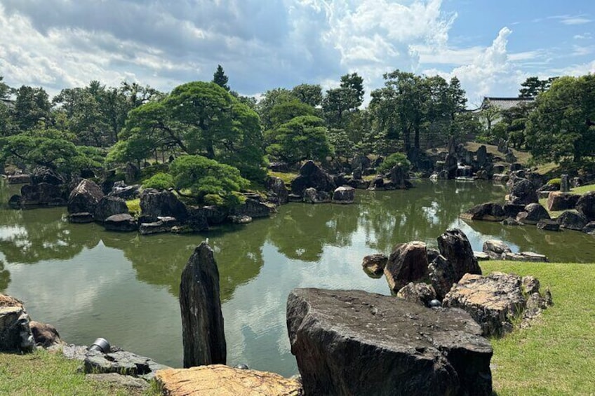 Kyoto: Nijo Castle, Noble Architecture and Gardens Guided Tour