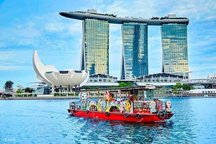 Singapore River Cruise Tour with E-Tickets